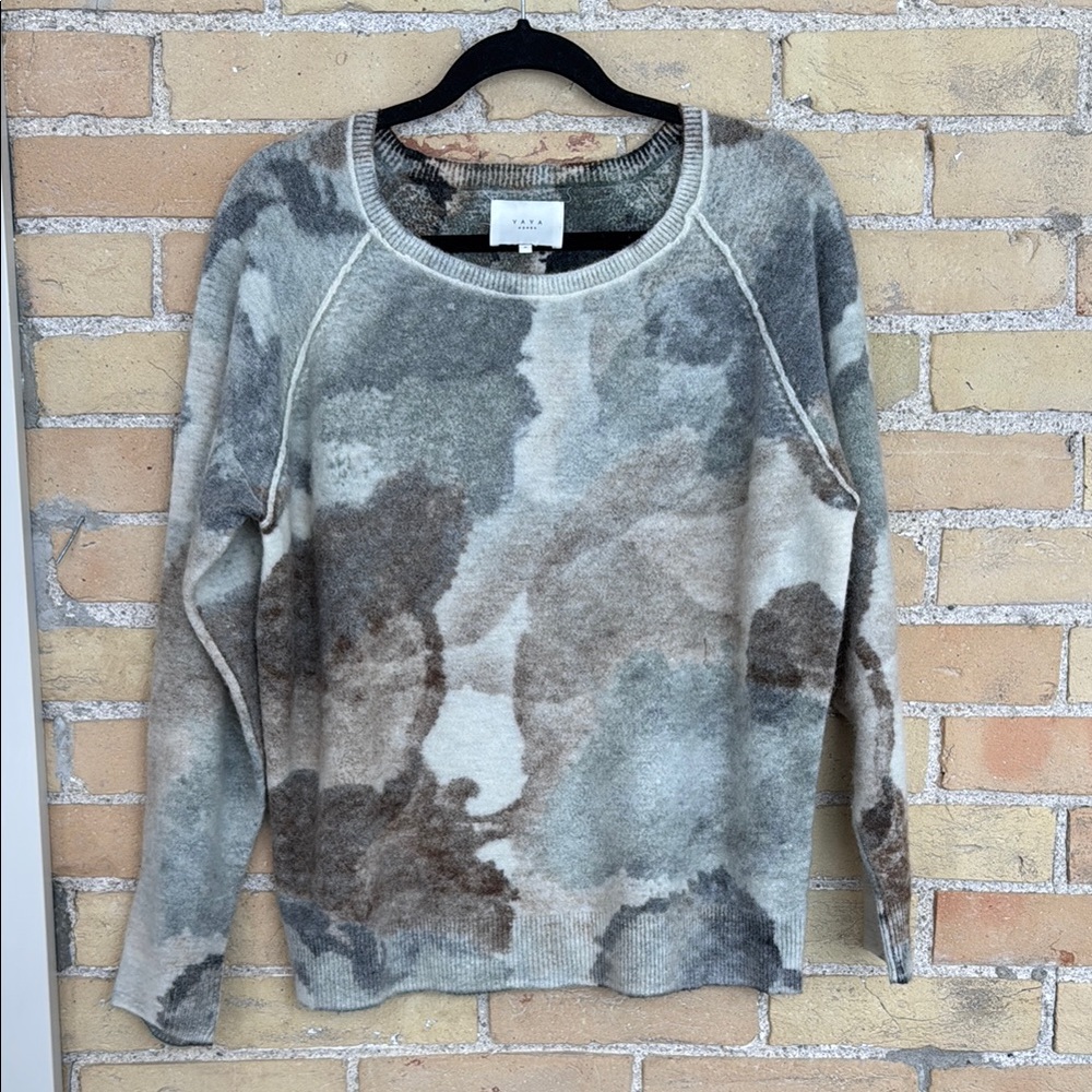 Yaya Camouflage-Print Cashmere Blend Scoop Neck Sweater - Gray/Brown, reversible